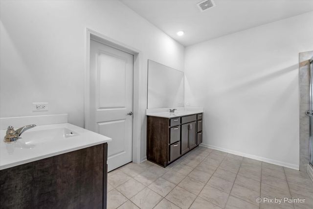 243 Durham Street, North Aurora, IL 60542