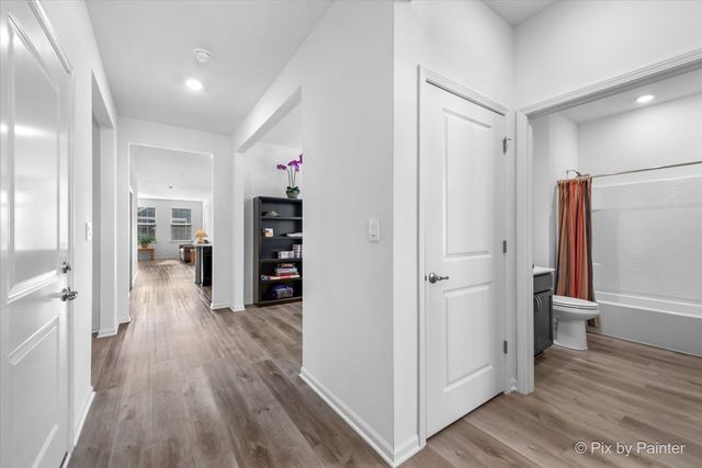 243 Durham Street, North Aurora, IL 60542