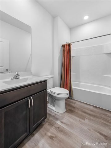 243 Durham Street, North Aurora, IL 60542