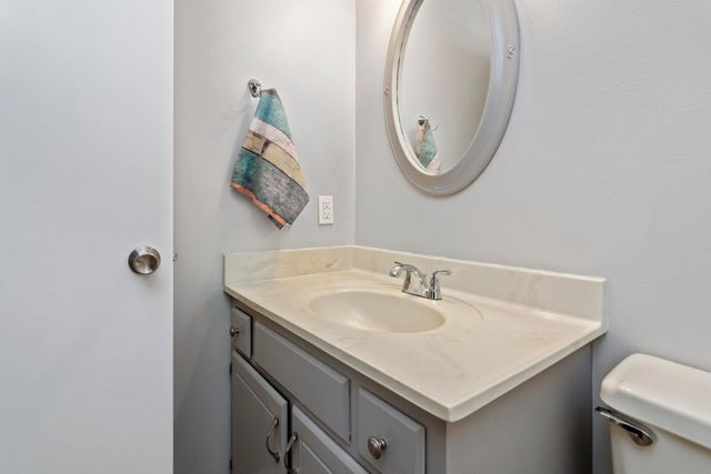 532 NW Parkview Road, UNIT 4, Fort Walton Beach, FL 32547