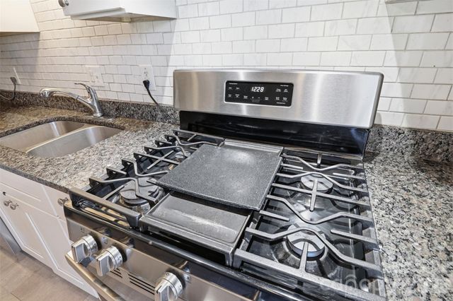 30 Selma Drive, Mooresville, NC 28115