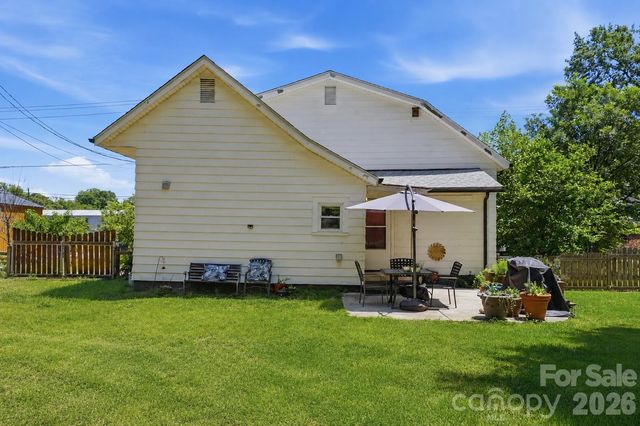 30 Selma Drive, Mooresville, NC 28115