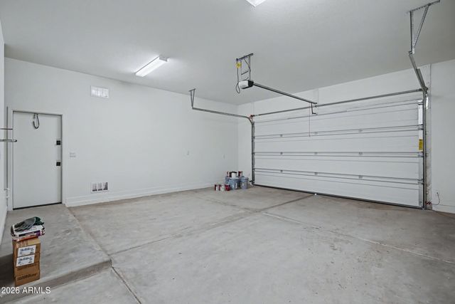 8032 E JUNE Circle, Mesa, AZ 85207