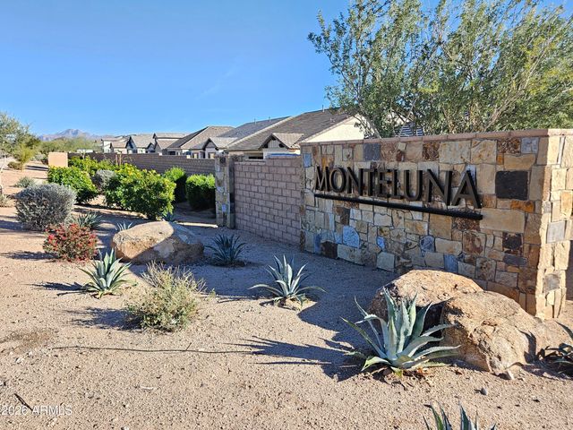 8032 E JUNE Circle, Mesa, AZ 85207