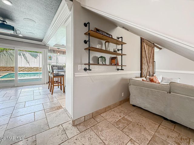 371 Havenside Avenue, Newbury Park, CA 91320