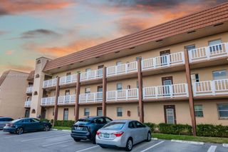2711 N Pine Island Rd 211, Sunrise, FL 33322