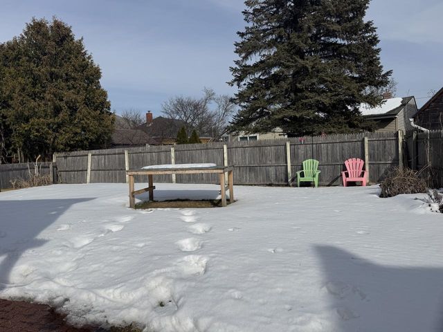 44 Drew Street, Burlington, VT 05401