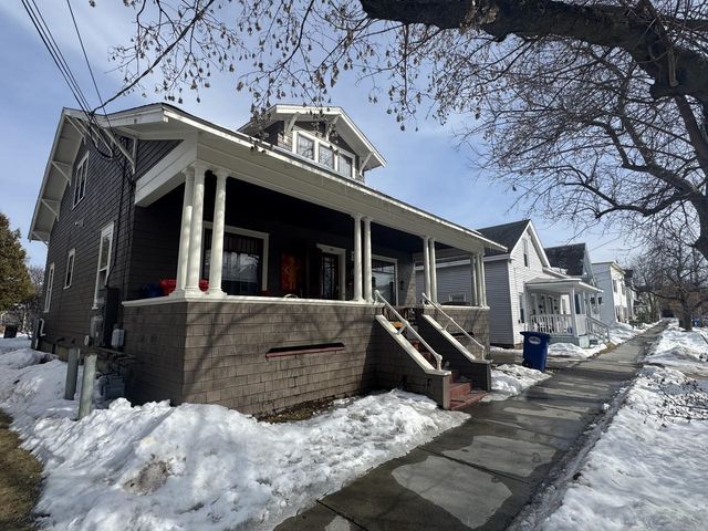 44 Drew Street, Burlington, VT 05401