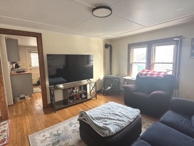 44 Drew Street, Burlington, VT 05401