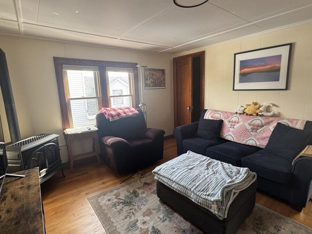 44 Drew Street, Burlington, VT 05401