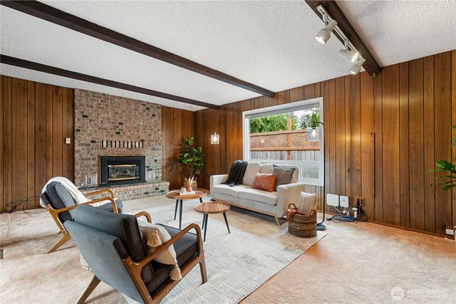 3024 Cherrywood Avenue, Bellingham, WA 98225