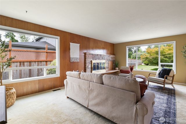 3024 Cherrywood Avenue, Bellingham, WA 98225