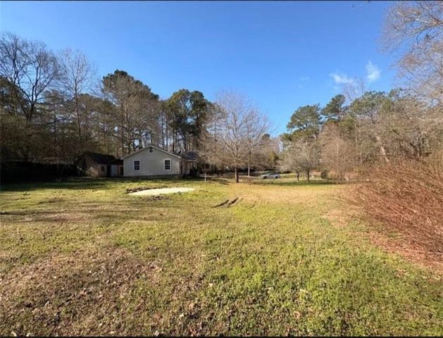 17 Collins Road, Carrollton, GA 30116