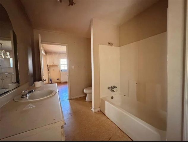 17 Collins Road, Carrollton, GA 30116