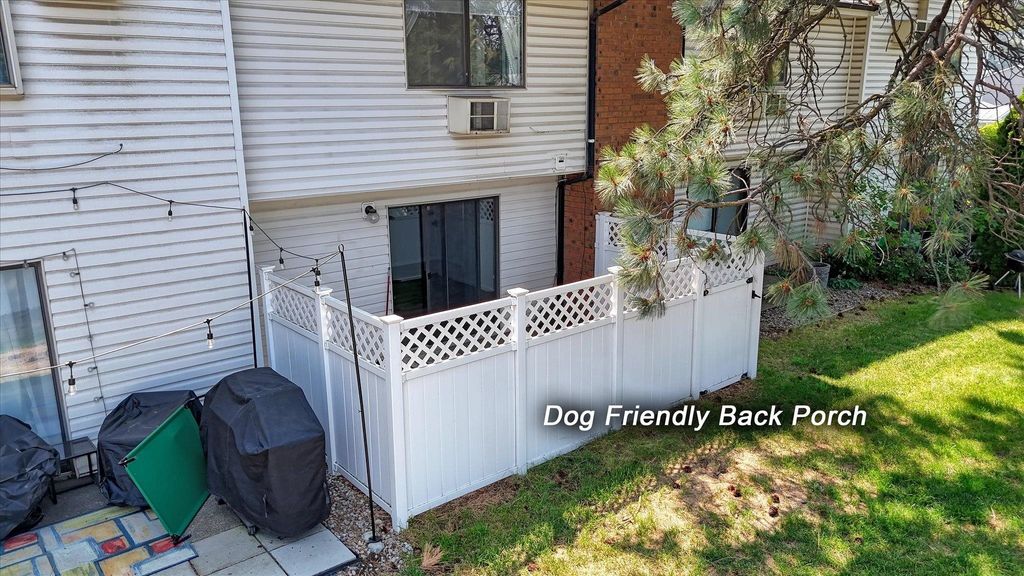 7878 N WILDING Dr, Spokane, WA 99208 photo 2