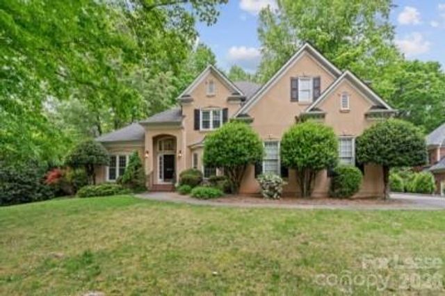 3833 Denmeade Drive, Charlotte, NC 28269