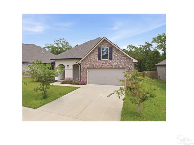 3050 Mountain Laurel Tr, Cantonment, FL 32533