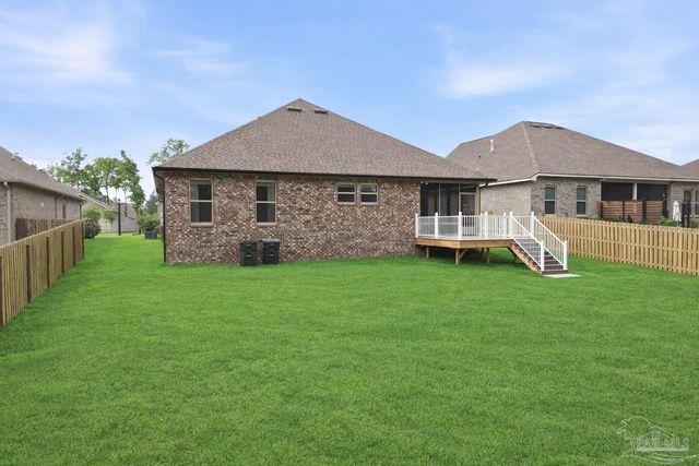 3050 Mountain Laurel Tr, Cantonment, FL 32533