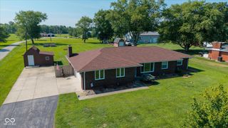 6581 W 800 N, Fairland, IN 46126