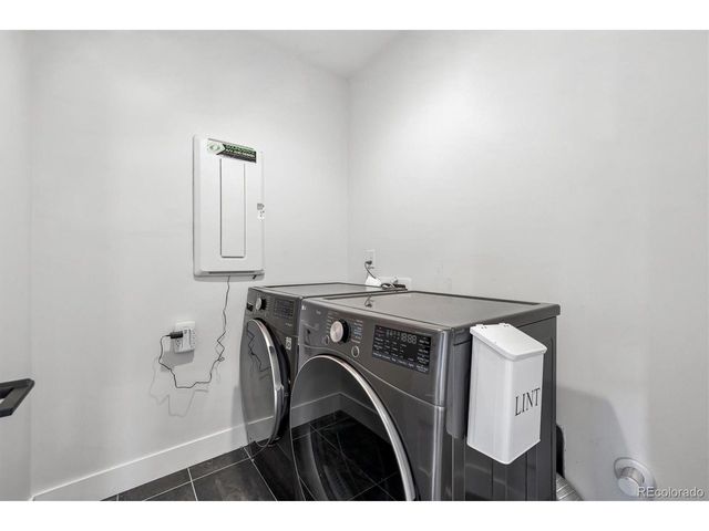 4018 Zuni St, Denver, CO 80211