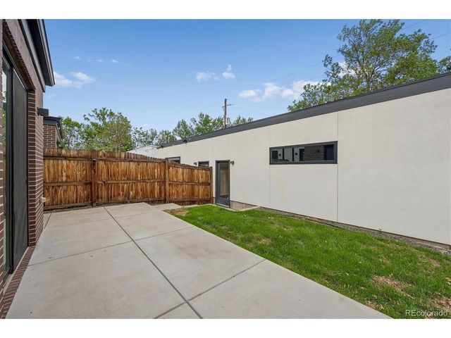 4018 Zuni St, Denver, CO 80211