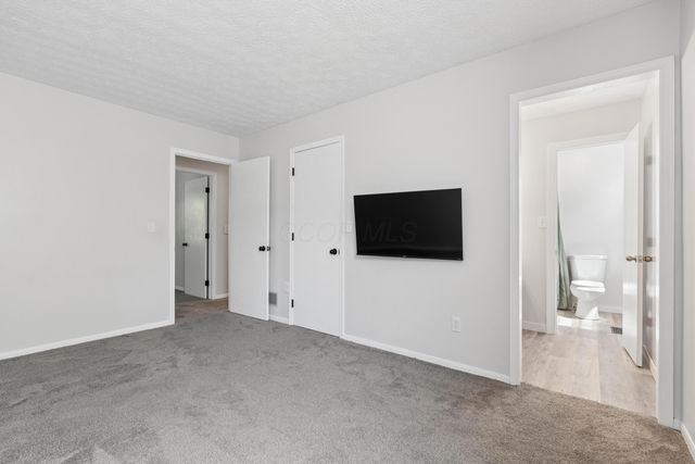 3614 Rochfort Bridge, Columbus, OH 43221