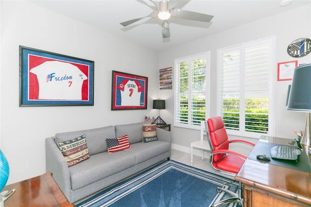 204 LATITUDE PLACE, Apollo Beach, FL 33572