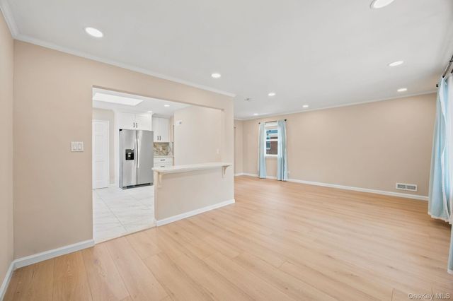 2811 Clearview Expressway, Bayside, NY 11360
