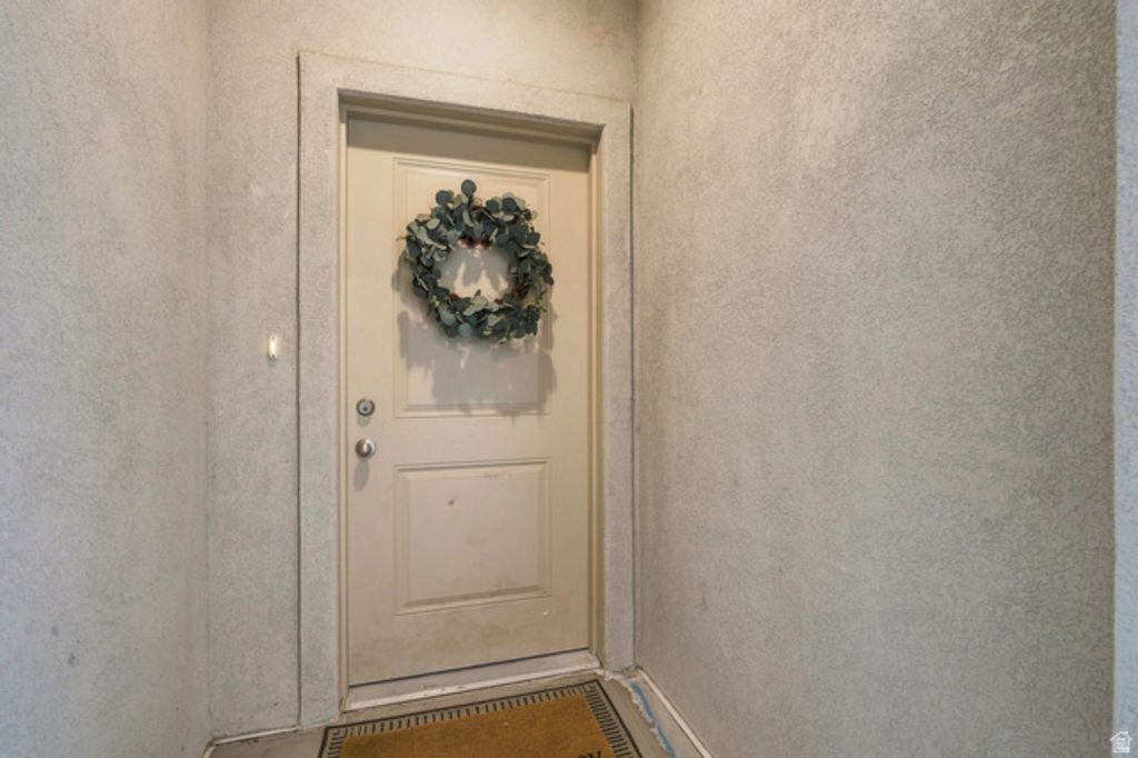 8373 S IRIS LUMI LN, Midvale, UT 84047 — photo 5