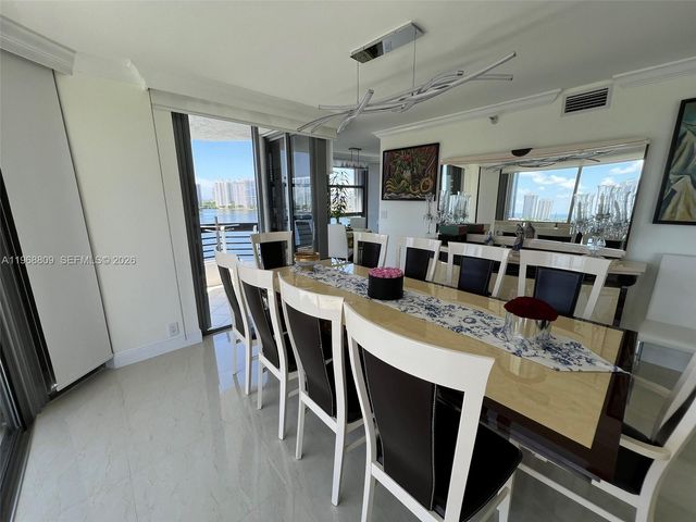 3530 Mystic Pointe Dr 1215, Aventura, FL 33180