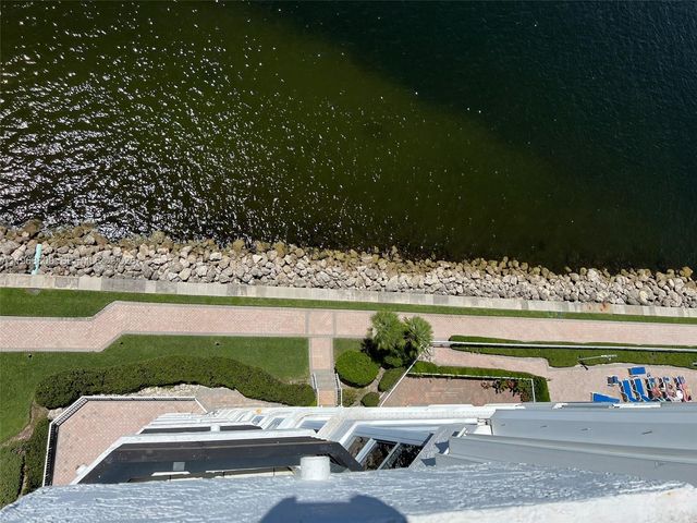 3530 Mystic Pointe Dr 1215, Aventura, FL 33180