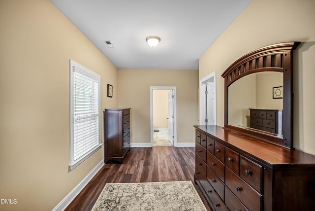 908 Sequoia Ridge Drive, Fuquay Varina, NC 27526