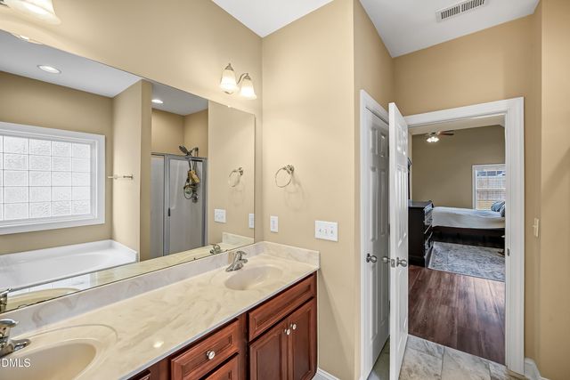 908 Sequoia Ridge Drive, Fuquay Varina, NC 27526