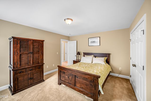 908 Sequoia Ridge Drive, Fuquay Varina, NC 27526