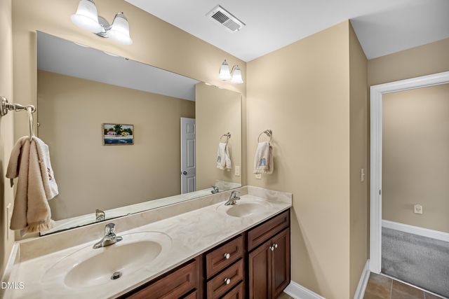 908 Sequoia Ridge Drive, Fuquay Varina, NC 27526