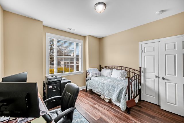 908 Sequoia Ridge Drive, Fuquay Varina, NC 27526