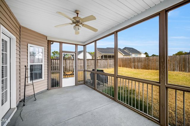 908 Sequoia Ridge Drive, Fuquay Varina, NC 27526