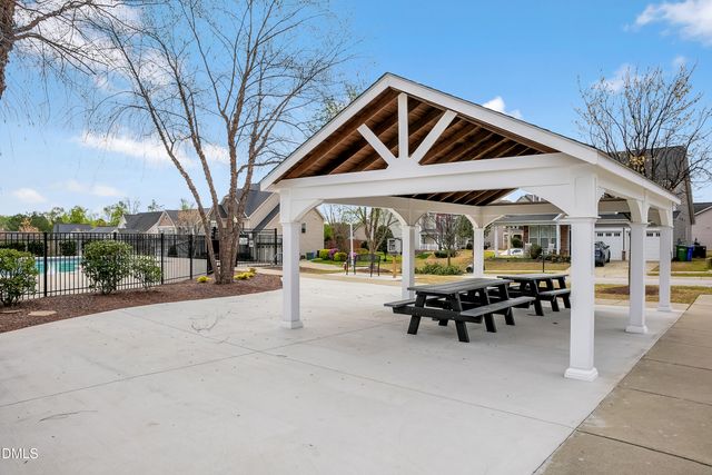 908 Sequoia Ridge Drive, Fuquay Varina, NC 27526