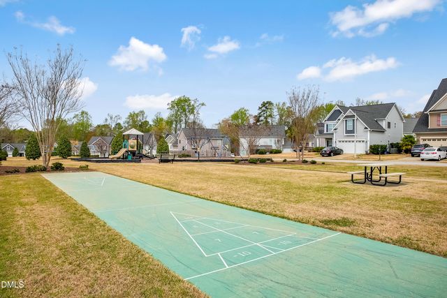 908 Sequoia Ridge Drive, Fuquay Varina, NC 27526