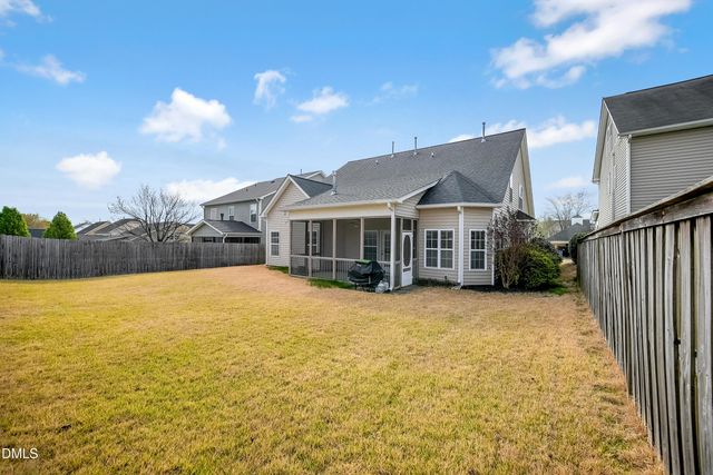 908 Sequoia Ridge Drive, Fuquay Varina, NC 27526