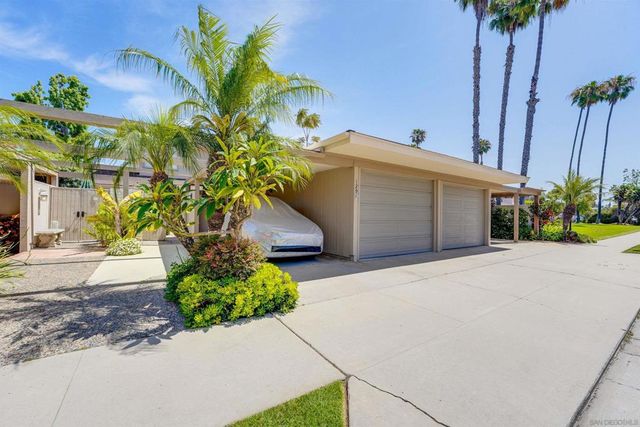 129 Cancha De Golf, Rancho Santa Fe, CA 92091