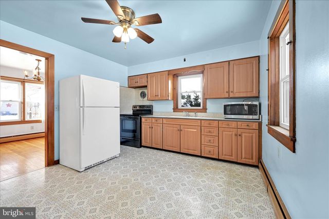 910 DEATRICH AVE, Middletown, PA 17057