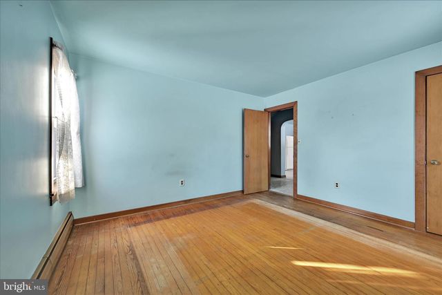 910 DEATRICH AVE, Middletown, PA 17057