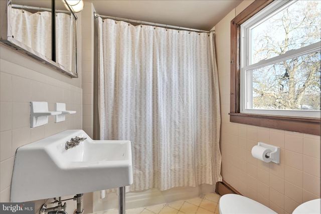 910 DEATRICH AVE, Middletown, PA 17057