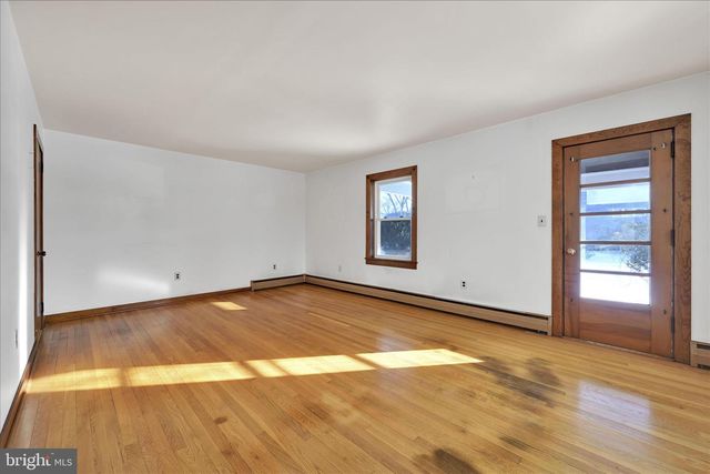 910 DEATRICH AVE, Middletown, PA 17057