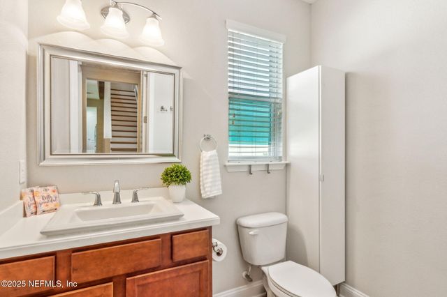 11470 GLENLAUREL OAKS Circle, Jacksonville, FL 32257