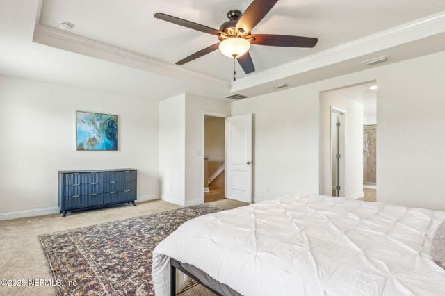 11470 GLENLAUREL OAKS Circle, Jacksonville, FL 32257