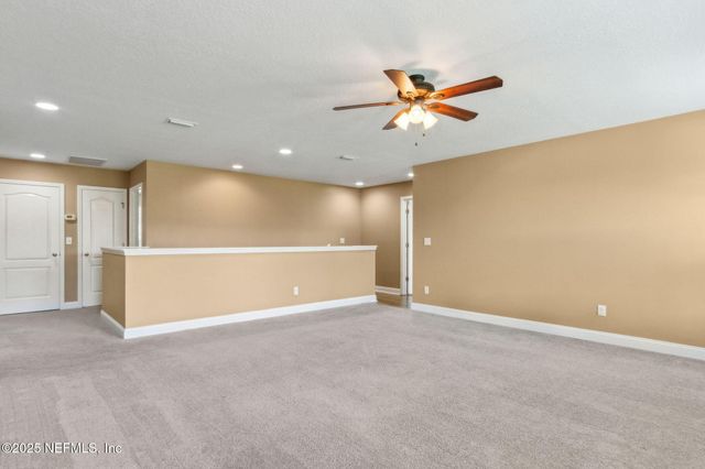 11470 GLENLAUREL OAKS Circle, Jacksonville, FL 32257