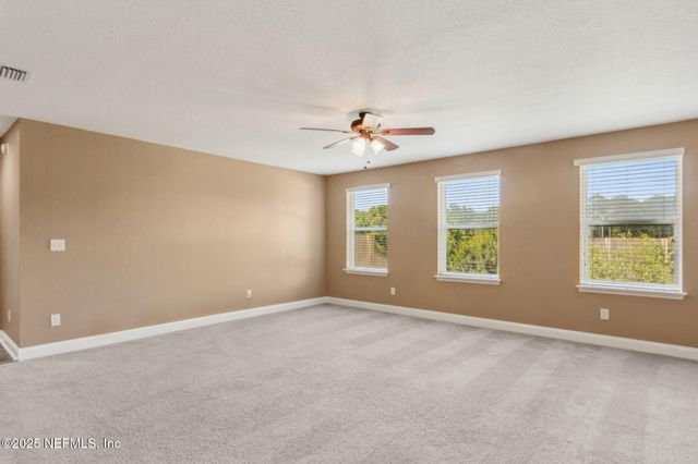 11470 GLENLAUREL OAKS Circle, Jacksonville, FL 32257