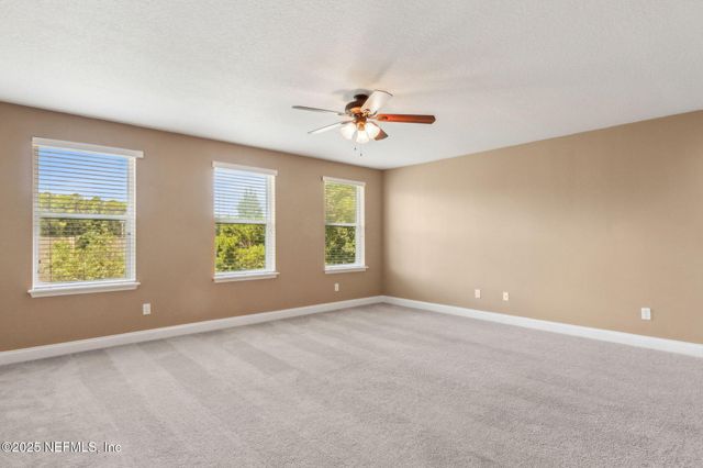 11470 GLENLAUREL OAKS Circle, Jacksonville, FL 32257